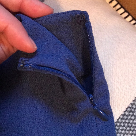 Bright blue gorgeous BCBGeneration azure mini size 10! - Picture 6 of 8